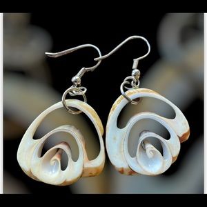 Vintage natural shell earrings. Boho jewelry